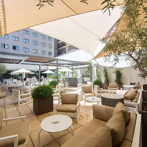 https://hotel-vilamari.topbarcelonahotels.com