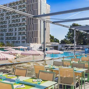 Отель Sol Barbados Магалуф
