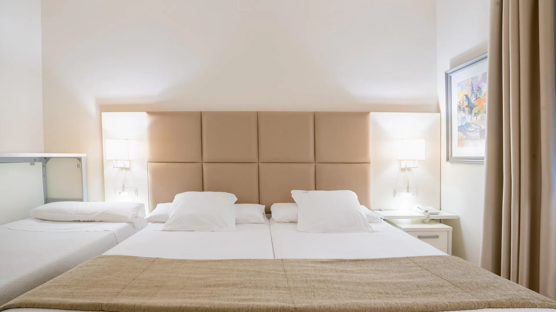 ****  Hotel Pirineos Figueres By Pierre & Vacances Spain