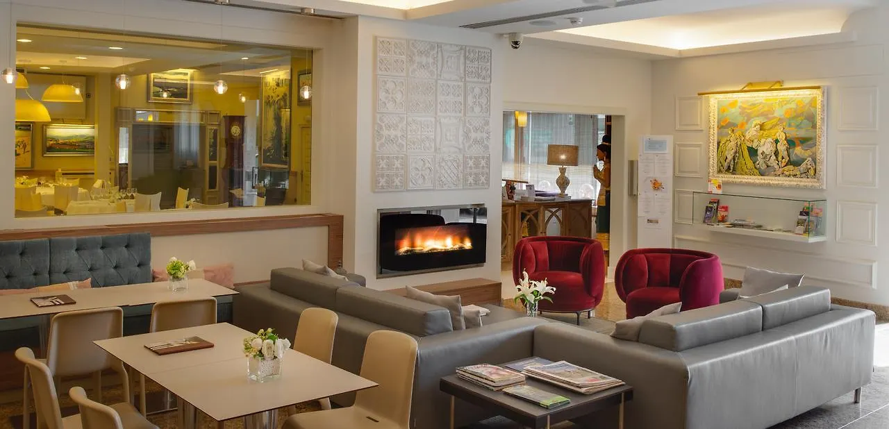 Hotel Pirineos Figueres By Pierre & Vacances