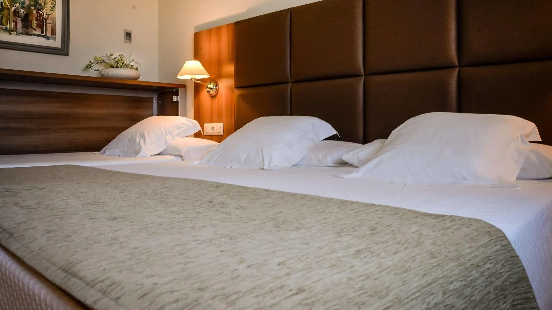 Hotel Pirineos Figueres By Pierre & Vacances 4*, Figueres (Girona)